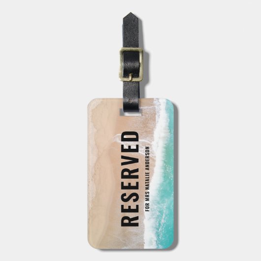 予約された海と砂ギフト夏の休日ビーチ ラゲッジタグ (正面縦)