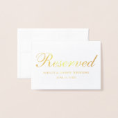 予約ゴールドフォイル結婚の名前の日付テーブルカード 箔カード (封筒付き正面)