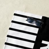 予約済み、白文字オン黒ストライプの ビーチタオル (インサイチュ)