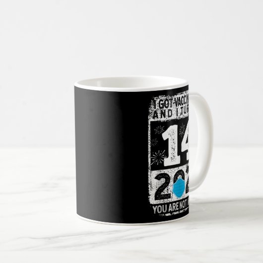 予防接種おもしろいユーモアグラフィック2021誕生日引用文 コーヒーマグカップ (正面右)