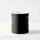 予防接種を受けず、クリスマスに政治について語る準備ができている コーヒーマグカップ (中央)
