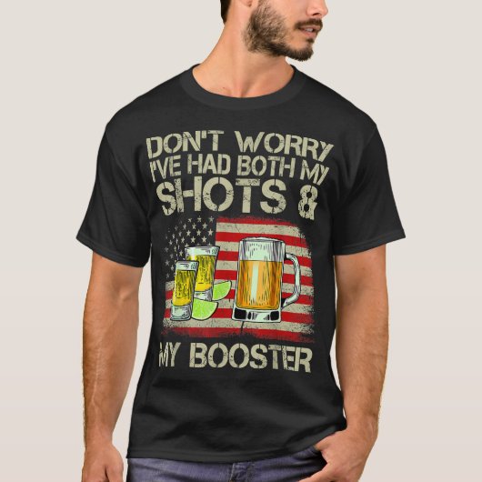 予防接種済みだよ 2回打ったしブースターもね 面白い Tシャツ (正面)