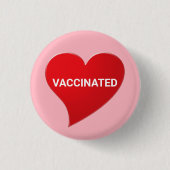 予防接種、赤いハートピンクボタン 缶バッジ (正面)