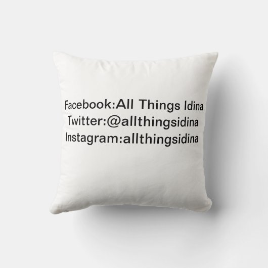 事のIdinaのすべての装飾用クッション16インチ クッション (裏面)
