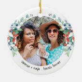 二つの写真の幸せは友人ホリーベリー セラミックオーナメント (裏面)