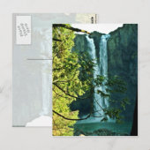 二つの長い滝が流れ落ちる景 ポストカード (正面/裏面)