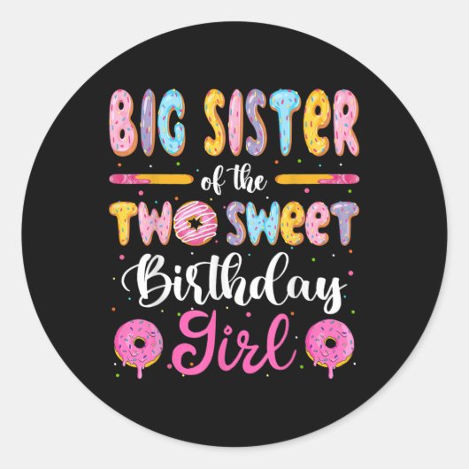 二人のスイートバースデーガールのうちの上の妹のドーナツ 2歳の誕生日 ラウンドシール (正面)