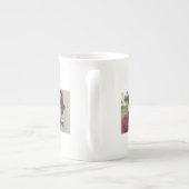 二人の写真ラブアットファーストスマイルバレンタイン ボーンチャイナマグカップ (裏面)