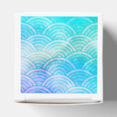 二人は互いに恩恵を受け合っている フェイバーボックス (上部)