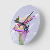 二倍の喜びとベビーの双子シャワー招待 ラウンド壁時計 (傾斜)