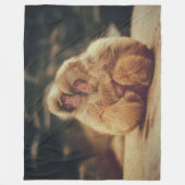 二匹のサル フリースブランケット (正面)
