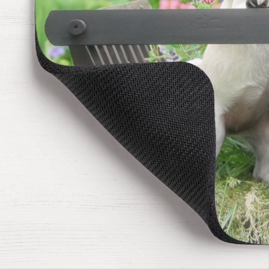 二匹の犬が一匹のパコとボストンテリアが一台の荷車に乗っている マウスパッド (コーナー)