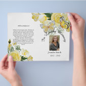 二折イエローローズバタフライ葬儀プログラム チラシ (手)