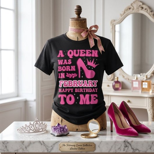 "二月に女王様が誕生" 女の子の誕生日 Tシャツ