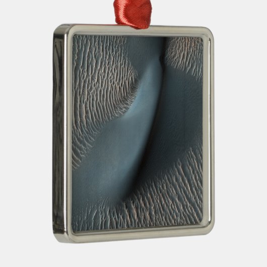 二種類のエオリアの寝具 メタルオーナメント (右)