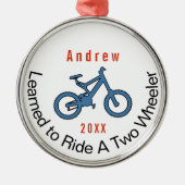二輪車に乗学る任意のカラー自転車 メタルオーナメント (正面)