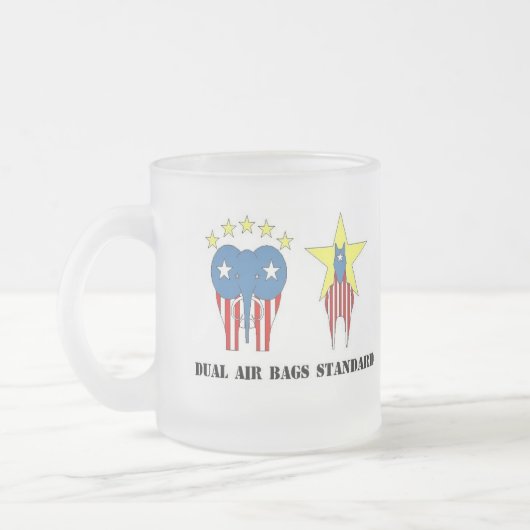 二重エアーバッグの標準によって曇らされるコーヒー・マグ フロストグラスマグカップ (左)