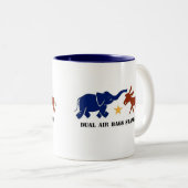 二重エアーバッグの標準的なコーヒー・マグの共和党員 ツートーンマグカップ (正面右)