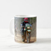 二重スポーツのマグ コーヒーマグカップ (正面左)