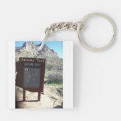 二重側面のピケットのポスト山 キーホルダー (裏面)