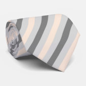 二重灰色かピンクのストライプのなタイ ネクタイ (ロール)