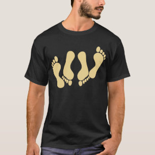 二重足跡の砂色 Tシャツ