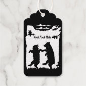 二頭の熊が木の下に踊りフクロウの枝 ギフトタグ (裏面)