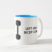 二頭筋のカールのマグ ツートーンマグカップ (正面右)