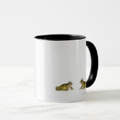 互いを見ている王および女王のカエル マグカップ (正面右)