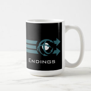 互い違いの終りのロゴおよび旗のマグ コーヒーマグカップ