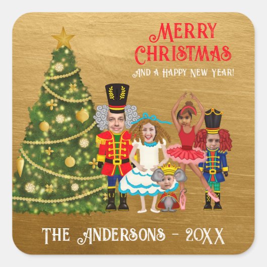 五つメリークリスマスのナツクラッカーおもしろいファミリー スクエアシール (正面)