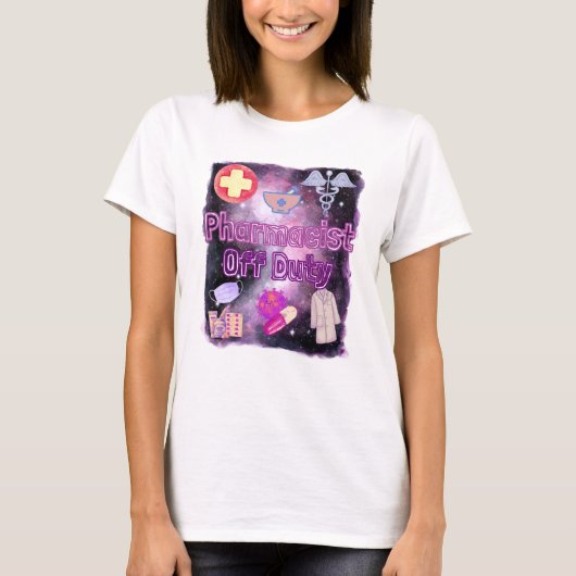 五月日薬剤師の勤務時間外 Tシャツ (正面)