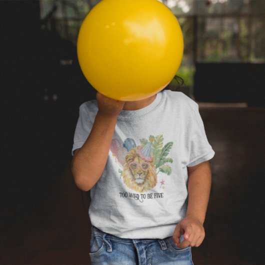 五歳にして荒くれ者 ジャングル 誕生日 トドラーTシャツ
