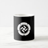 五瓜に隅立て五つ割り萬字 コーヒーマグカップ (中央)