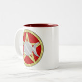 五芒星の三重の女神の魔法使いの醸造物のマグ ツートーンマグカップ (正面左)