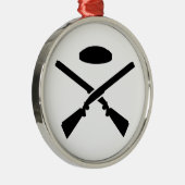 交差させたトラップ射撃の散弾銃 メタルオーナメント (右)