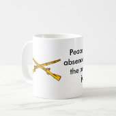 交差させたライフル、平和は戦争の不在…ではないです コーヒーマグカップ (正面左)