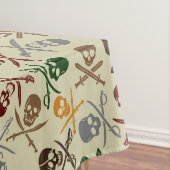 交差させた剣が付いている海賊スカル テーブルクロス (インサイチュ)