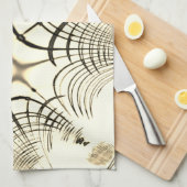 交差したナッツブラウンまたはカーキ曲線のトレースはベージュ キッチンタオル (四つ折り)