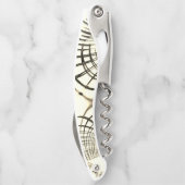 交差したナッツブラウンまたはカーキ曲線のトレースはベージュ ソムリエナイフ (裏面)