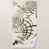 交差したナットブラウンの曲線トレース、明るい背景 ビーチタオル (正面)