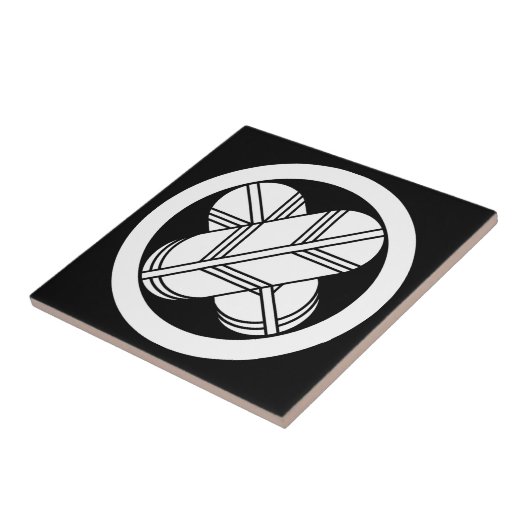 交差する鷹の羽 タイル (側面)