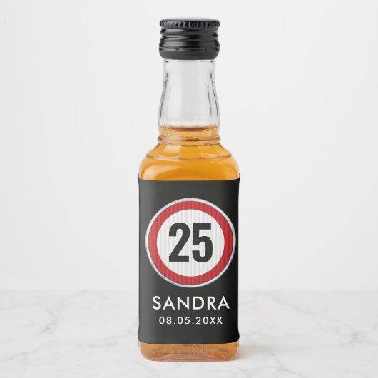 交通カスタム標識付きAGE誕生日パーティー リキュールボトルラベル (正面)