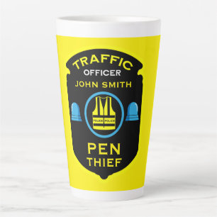 交通警察のおもしろい贈り物 カフェラテマグ