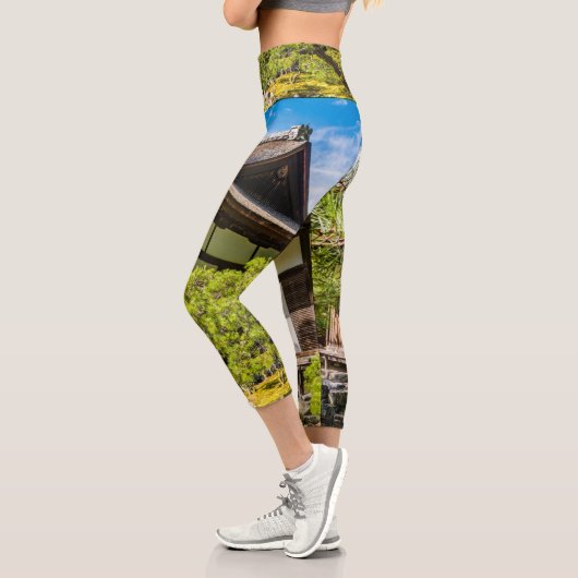 京都市銀閣寺本堂 カプリレギンス (左)