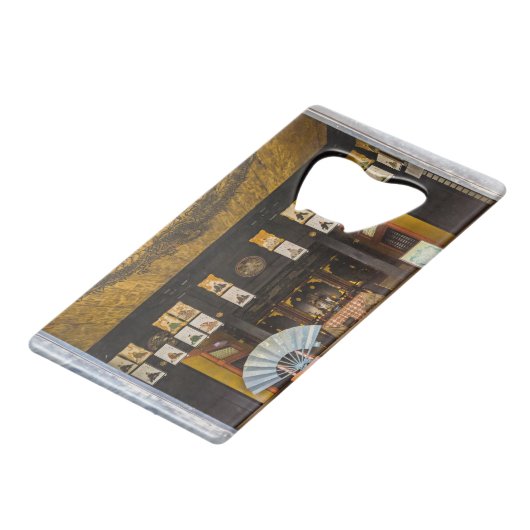 京都金地院内 クレジットカード栓抜き (正面アングル)