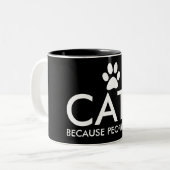 人々が足のプリントのタイポグラフィBlacを吸うので猫 ツートーンマグカップ (正面左)