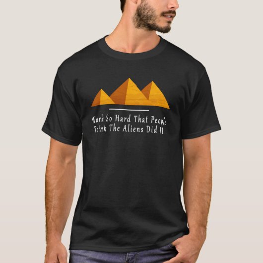 人々がITを行うよう考えに懸命を働かせる Tシャツ (正面)
