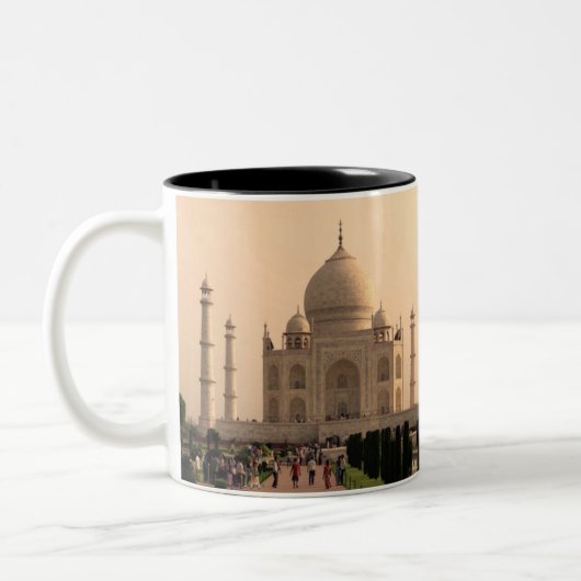 人々とタージマハル ツートーンマグカップ (左)