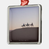 人々の乗車のラクダ、モロッコ メタルオーナメント (左)